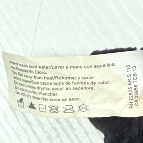 Isotoner Aris 115 Tech Touch Fleece Gloves One Size Gray Black - Picture 5 of 5